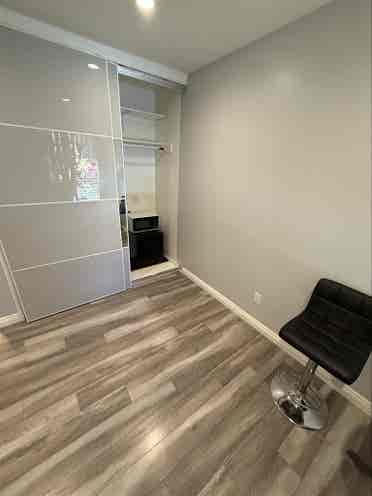 Room for Rent in a Cozy 3-Bedroom