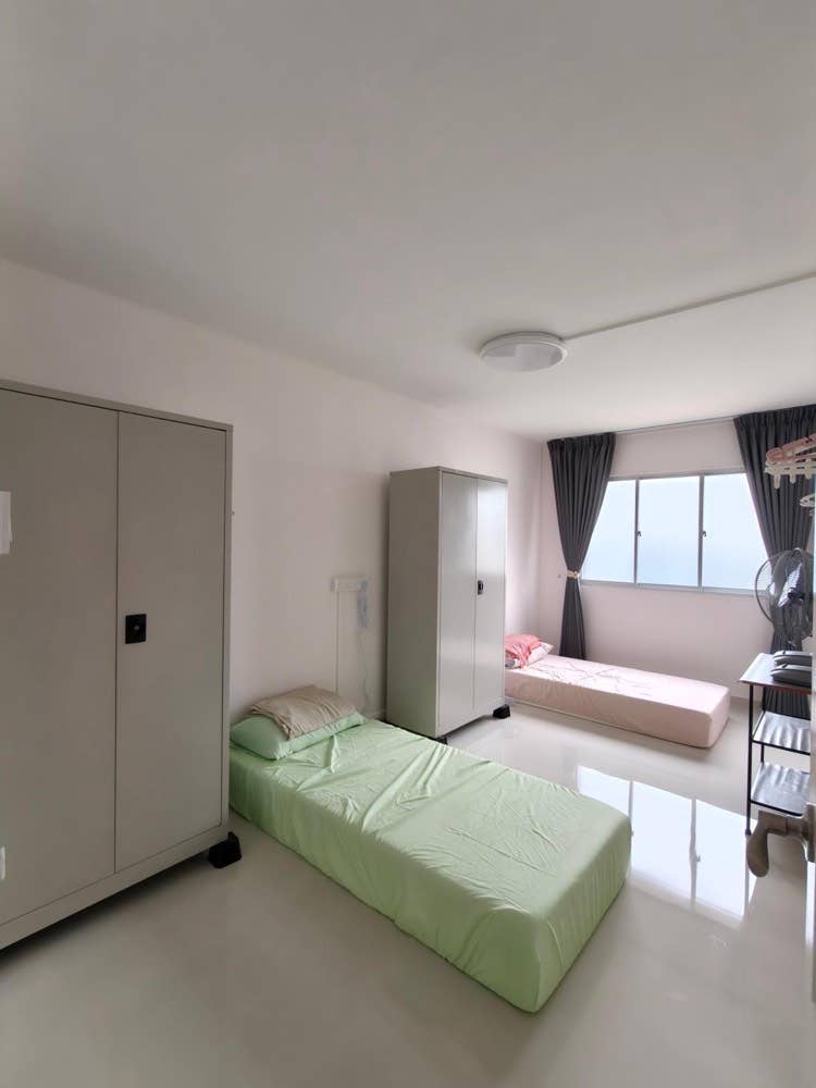 Shared room at Jurong West St