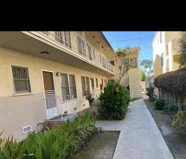 Walking distance from the beach!