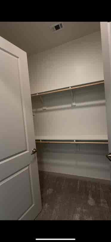 Need a female roommate