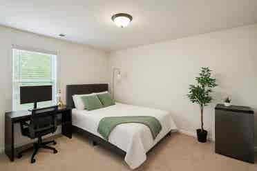 Private Furnished Rm Available Now!