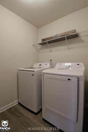 Private Furnished Rm Available Now!