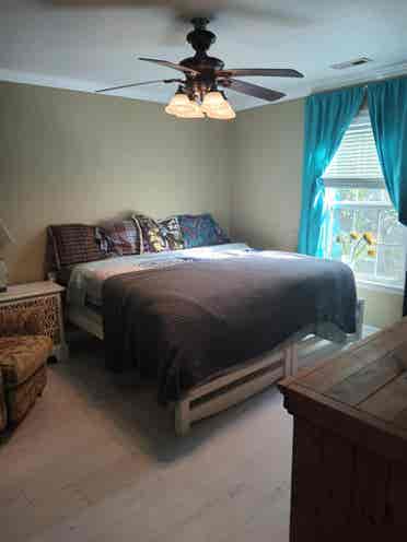 Room for rent in Monroe