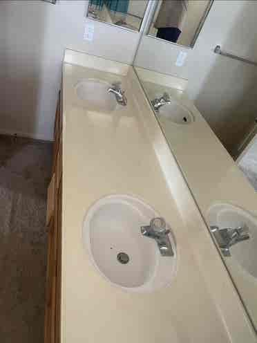 Room near Miracosta June 1st open