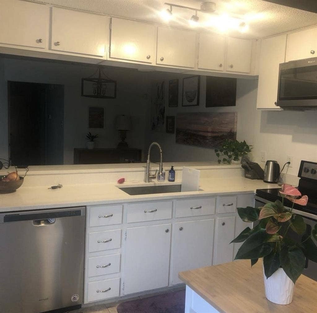 Room and bathroom with parking