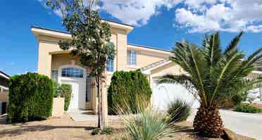 Great home in GREEN VALLEY RANCH