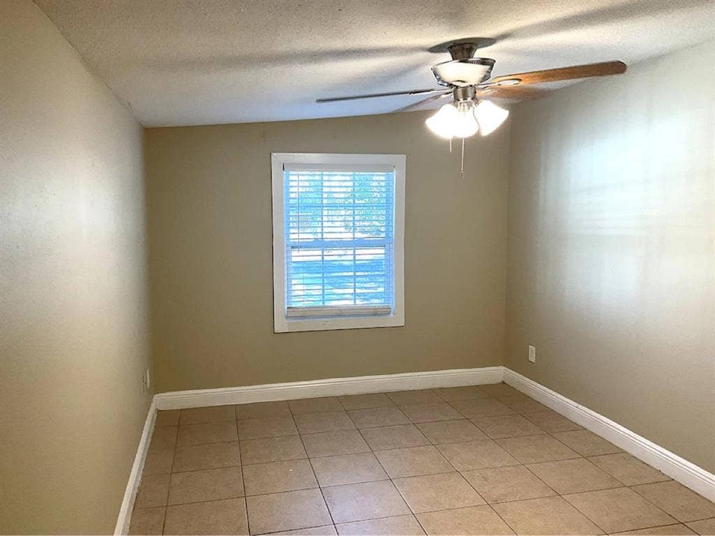 Beautiful Rooms For Rent