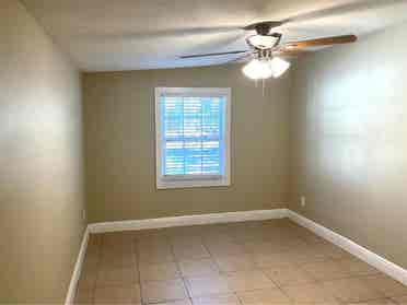 Beautiful Rooms For Rent