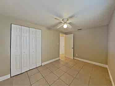 Beautiful Rooms For Rent