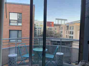 Respectful Mission Bay roomie only!