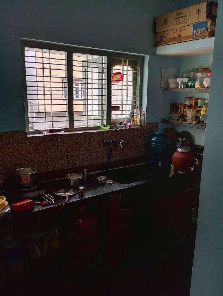 Vegetarian Room mate Required