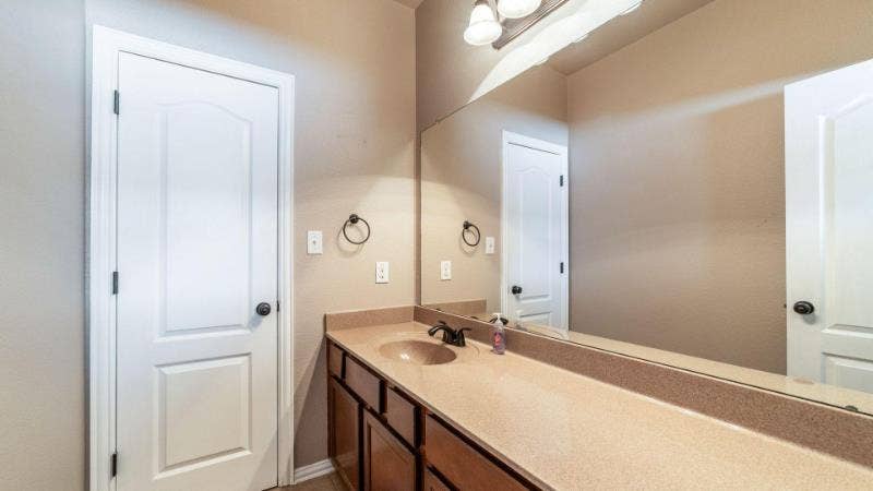 Dedicated Co-Living House!
