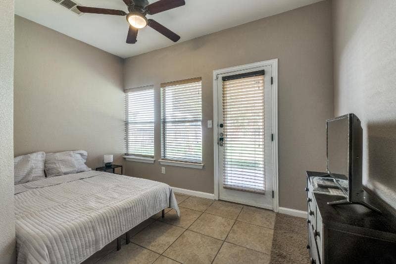 Dedicated Co-Living House!
