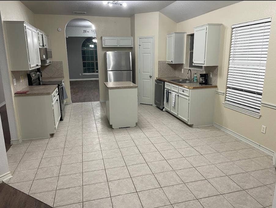 Dedicated Co-Living House!