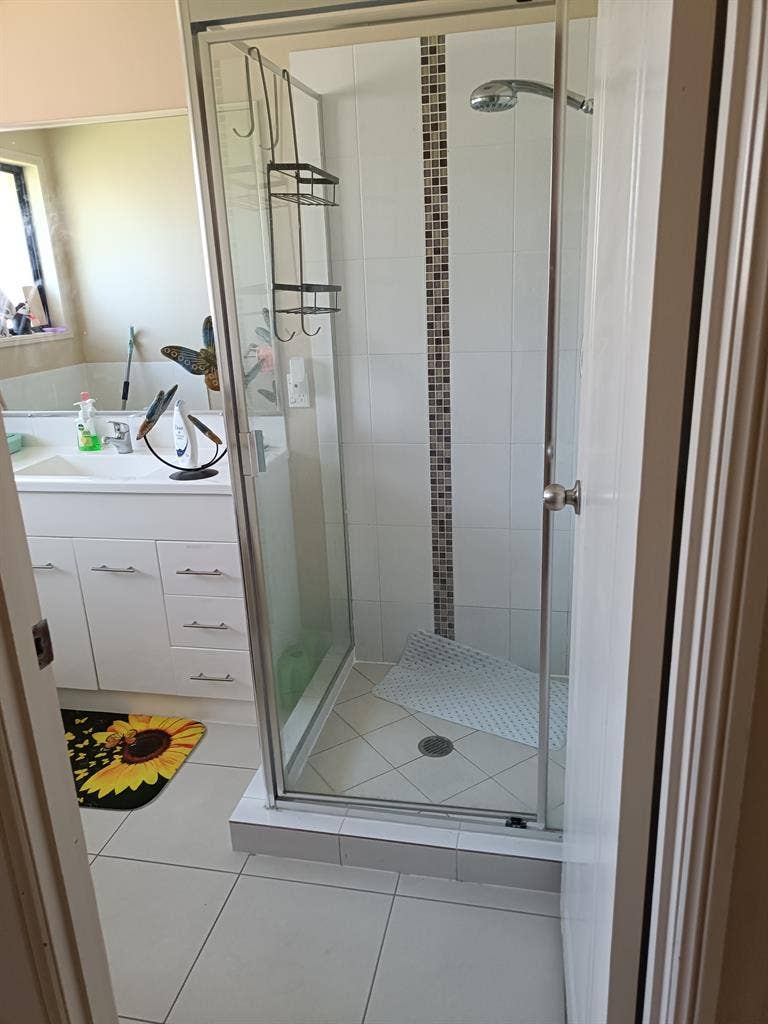 Room for rent in Bray Park