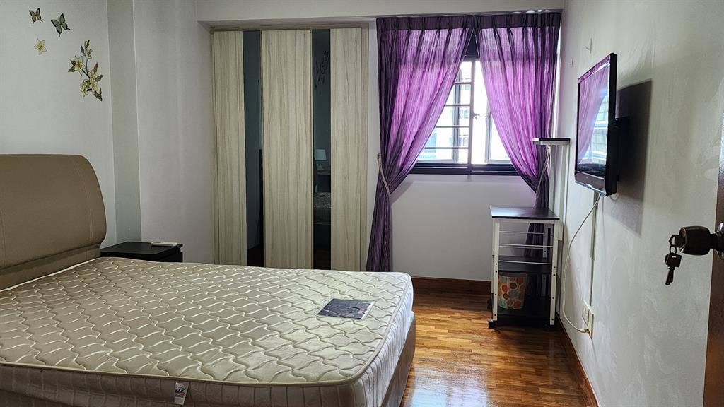 Copy room for rent