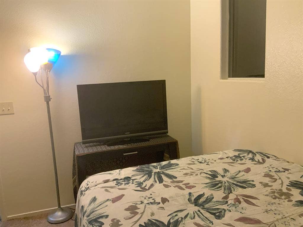 ROOM HAS BEEN RENTED