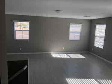 Bath 
w/garage