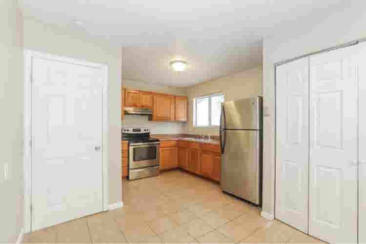 Private Room available. Lithonia