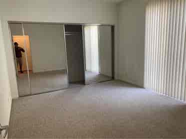 LARGE ROOM! In a Large Apartment