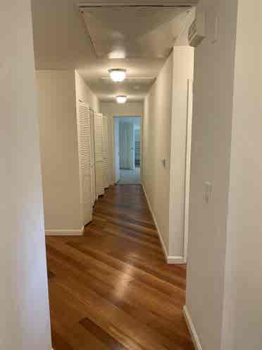 LARGE ROOM! In a Large Apartment