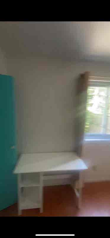 $ sublet spacious room