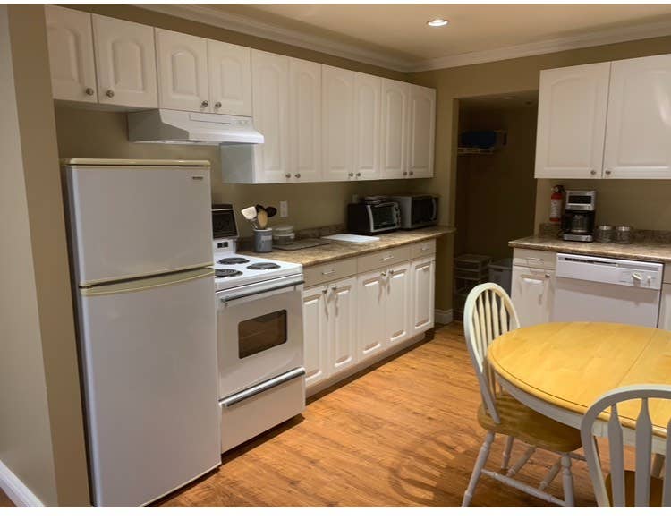 White Rock Suite - Upper - /mth