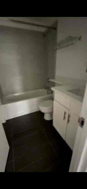 Bath Luxury Highrise Apt