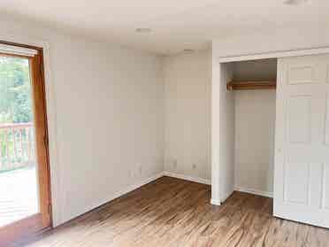 Private Room in Green Oasis w/ Deck