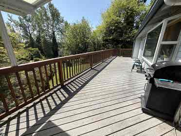 Private Room in Green Oasis w/ Deck