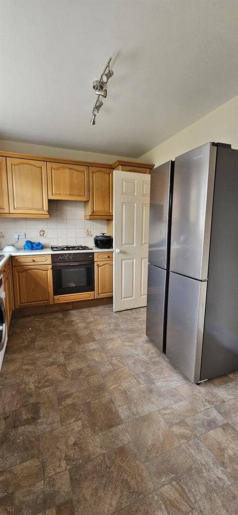 Double Room For Rent