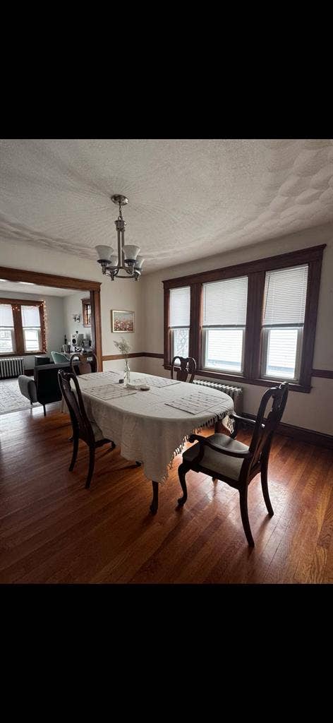 Bedroom available in Medford