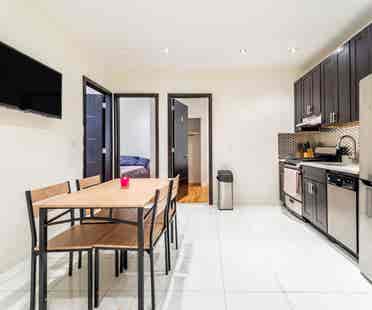 💜 Spacious & Furnished SUBLET 💜