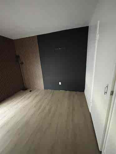 Escondido Room