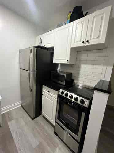 ✨Spacious Room in Midtown South✨