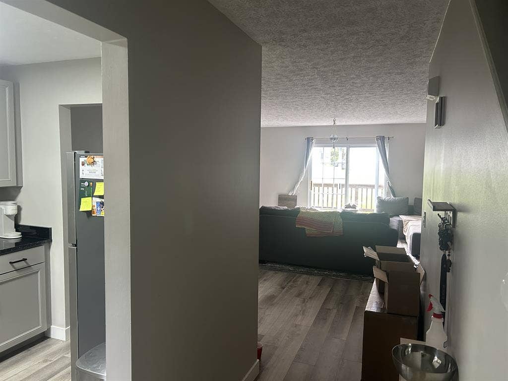 Bedrooms and 1 Private Bathroom