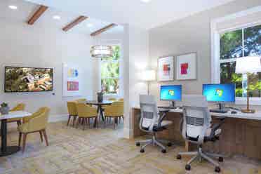 Room with Private Bathroom Irvine