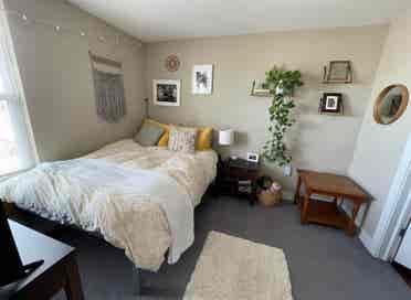 SUBLEASE - URGENT