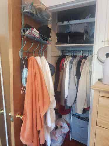 1 Br Available in 2 Br Townhouse