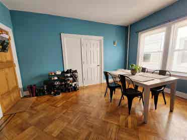 1 Br Available in 2 Br Townhouse