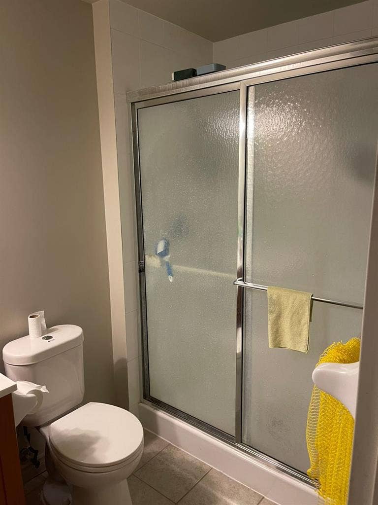 1 private bedroom for Lady