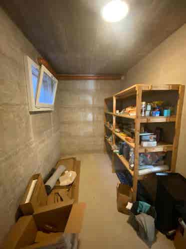 🛏️ Furnished Room – Available Now