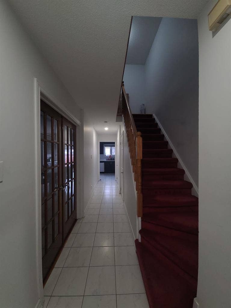 Private room for rent