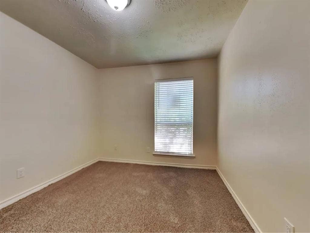 Beautiful Rooms For Rent