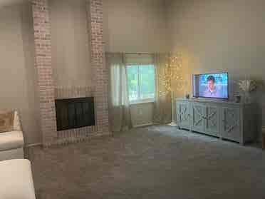2 rooms, shared bath, living room