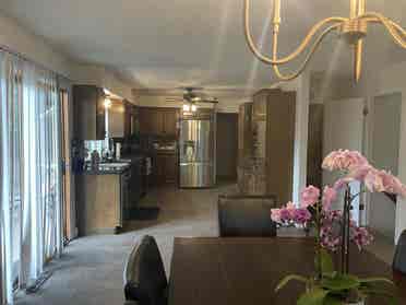 2 rooms, shared bath, living room
