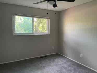 2 rooms, shared bath, living room