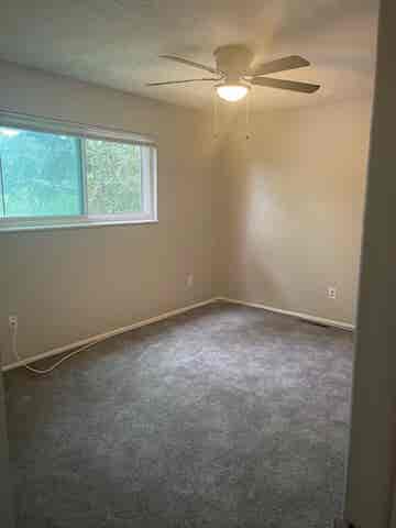 2 rooms, shared bath, living room