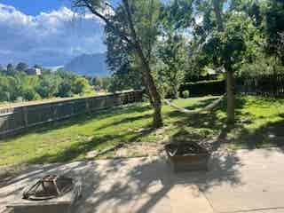 2 rooms, shared bath, living room