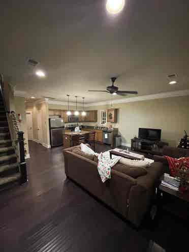 Sublease for Summer
